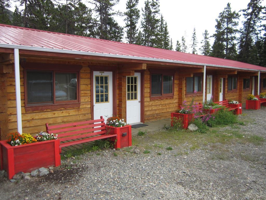 Spirit Lake Lodge Whitehorse Exteriér fotografie